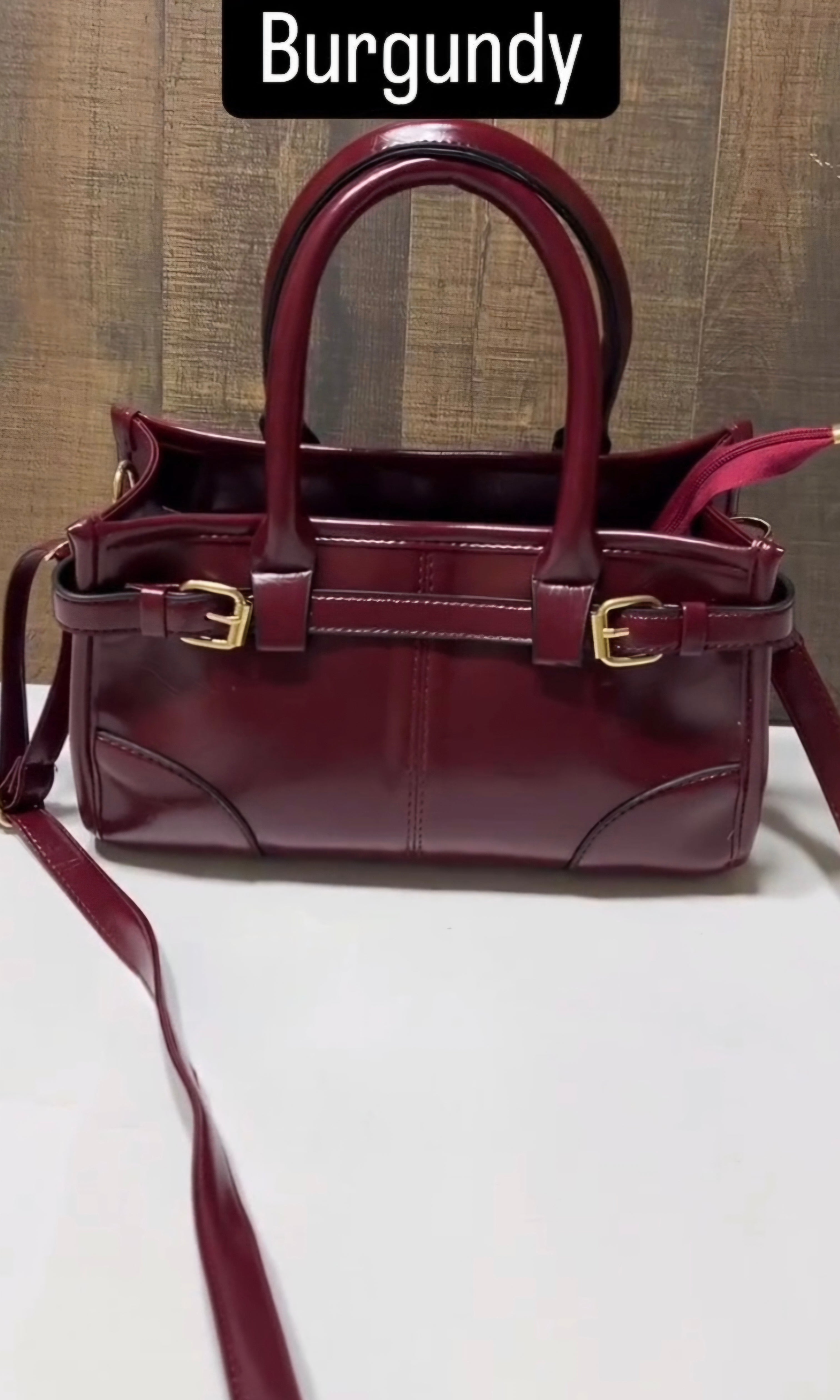 shoulder bag